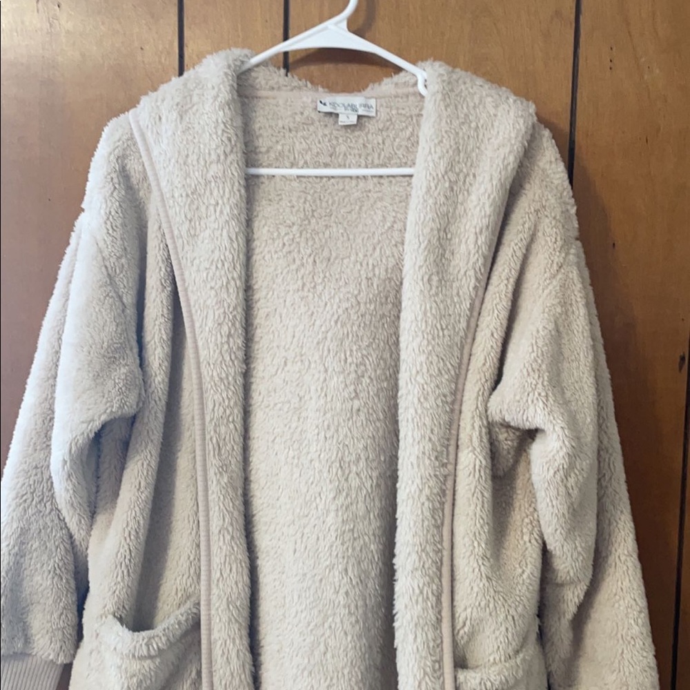 Fuzzy cardigan with hood and pockets